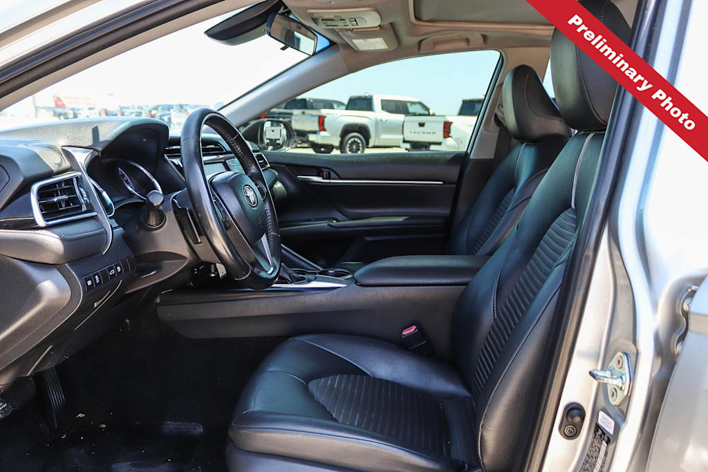 Thumbnail: 2018 Toyota Camry - 9