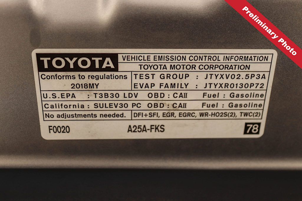 Thumbnail: 2018 Toyota Camry - 14