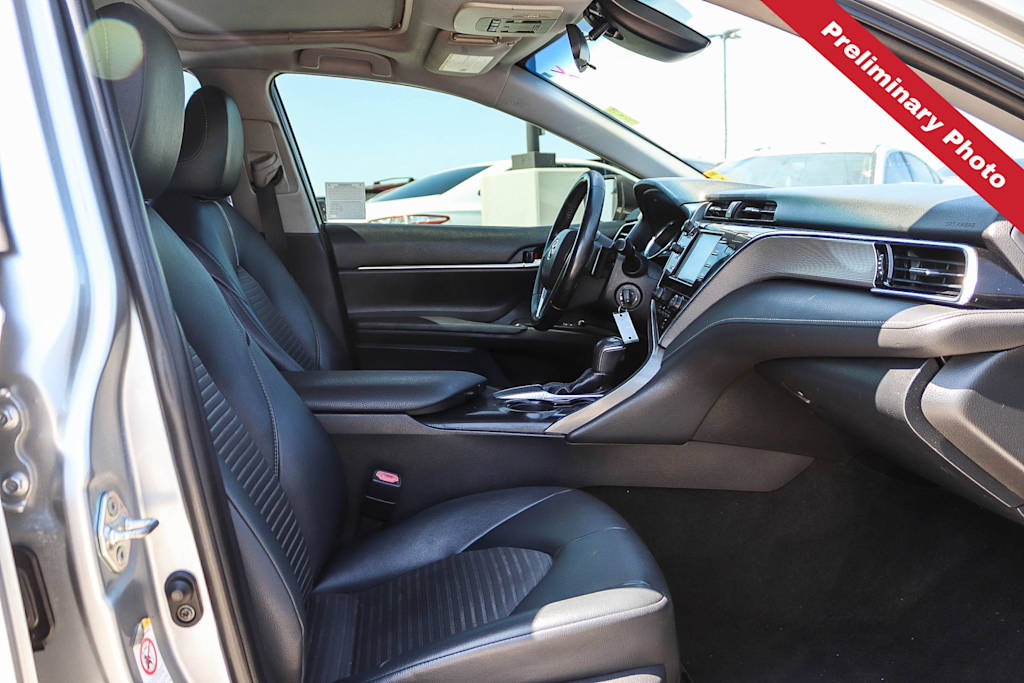 Thumbnail: 2018 Toyota Camry - 8