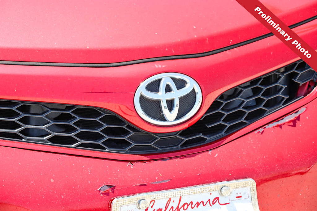 Thumbnail: 2012 Toyota Camry - 14