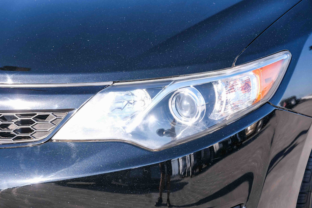 Thumbnail: 2013 Toyota Camry - 22
