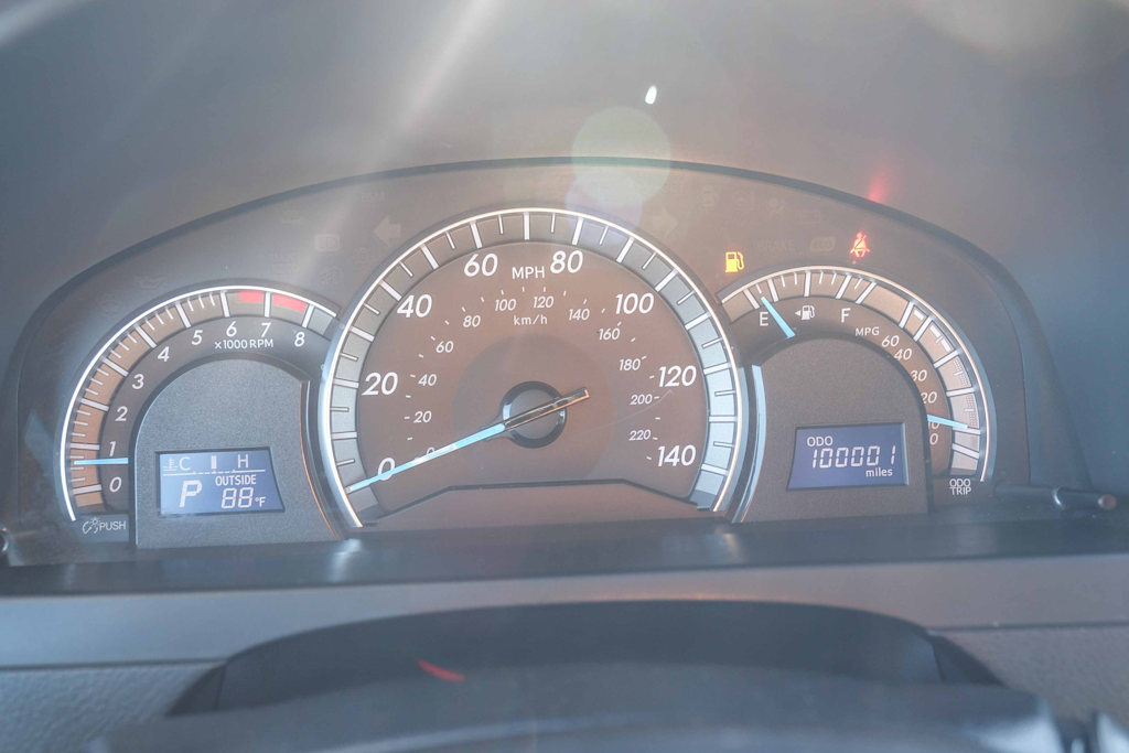 Thumbnail: 2013 Toyota Camry - 15
