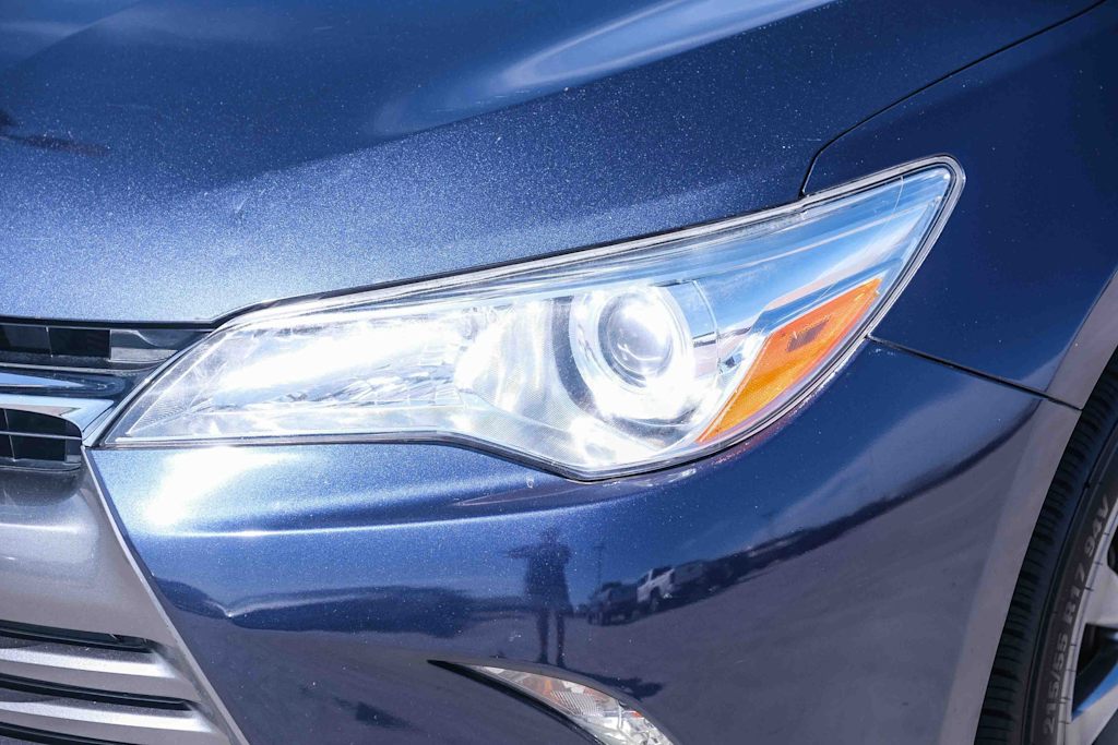 Thumbnail: 2017 Toyota Camry - 22