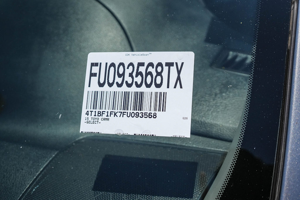 Thumbnail: 2015 Toyota Camry - 26