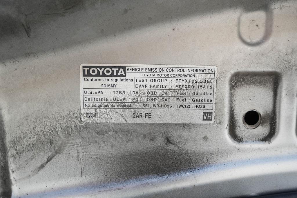 Thumbnail: 2015 Toyota Camry - 17