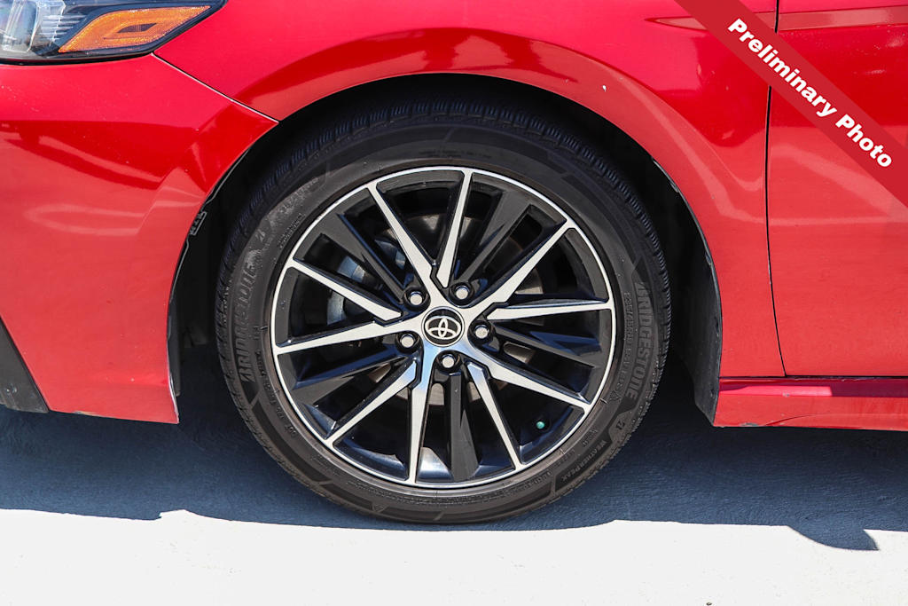 Thumbnail: 2021 Toyota Camry - 6