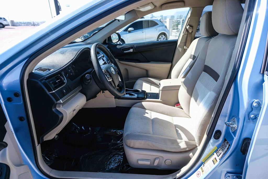 Thumbnail: 2013 Toyota Camry - 11