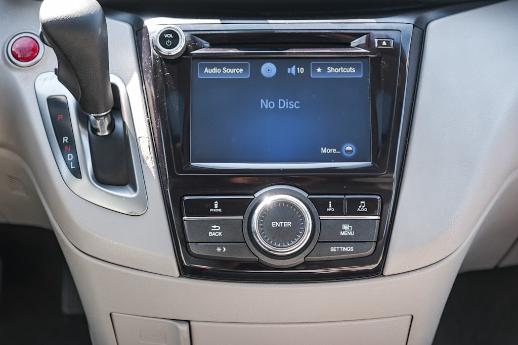 Thumbnail: 2016 Honda Odyssey - 13
