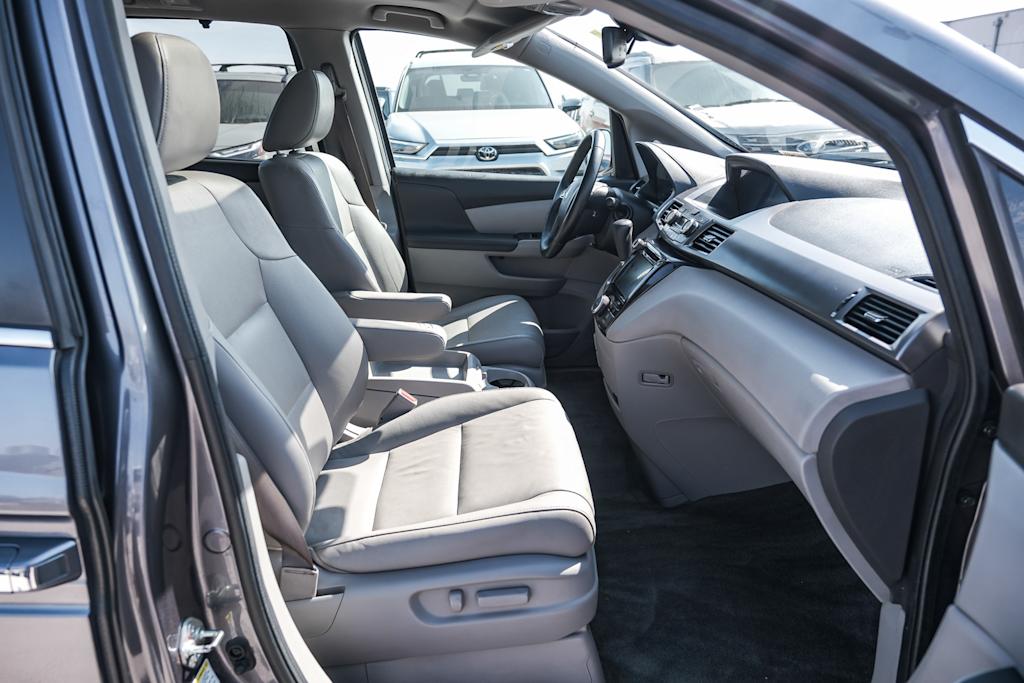 Thumbnail: 2016 Honda Odyssey - 9
