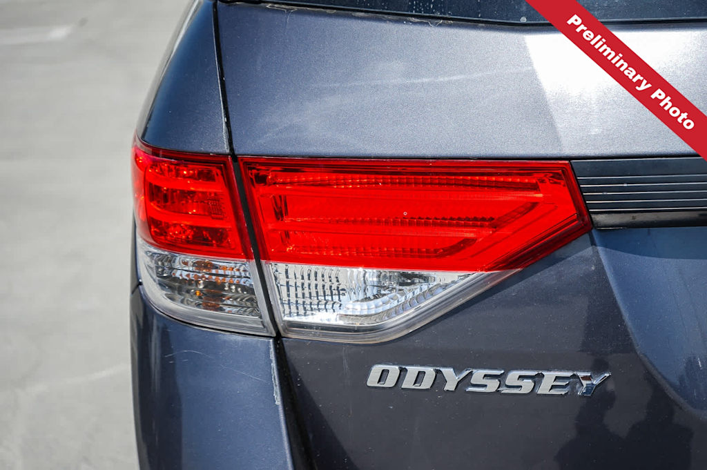 Thumbnail: 2016 Honda Odyssey - 17