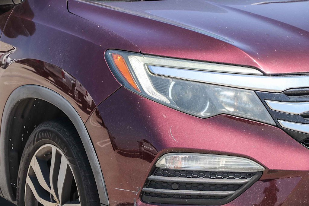 Thumbnail: 2017 Honda Pilot - 14