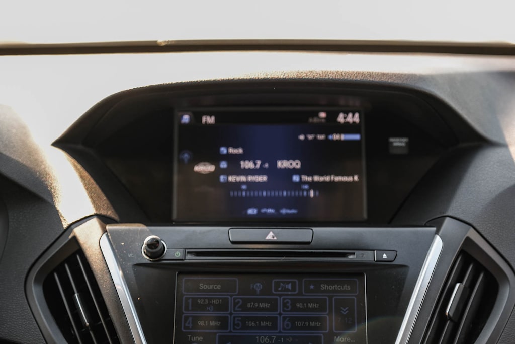 Thumbnail: 2017 Acura MDX - 25