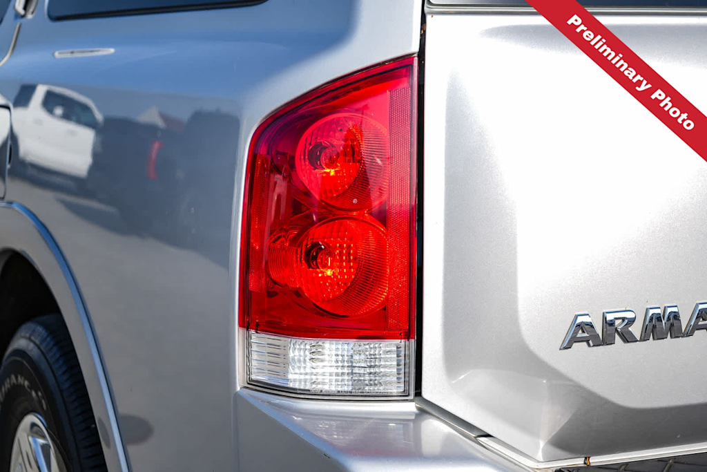Thumbnail: 2013 Nissan Armada - 17