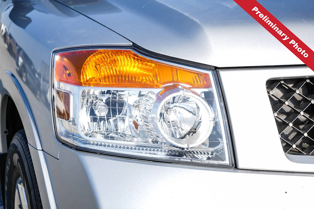 Thumbnail: 2013 Nissan Armada - 15