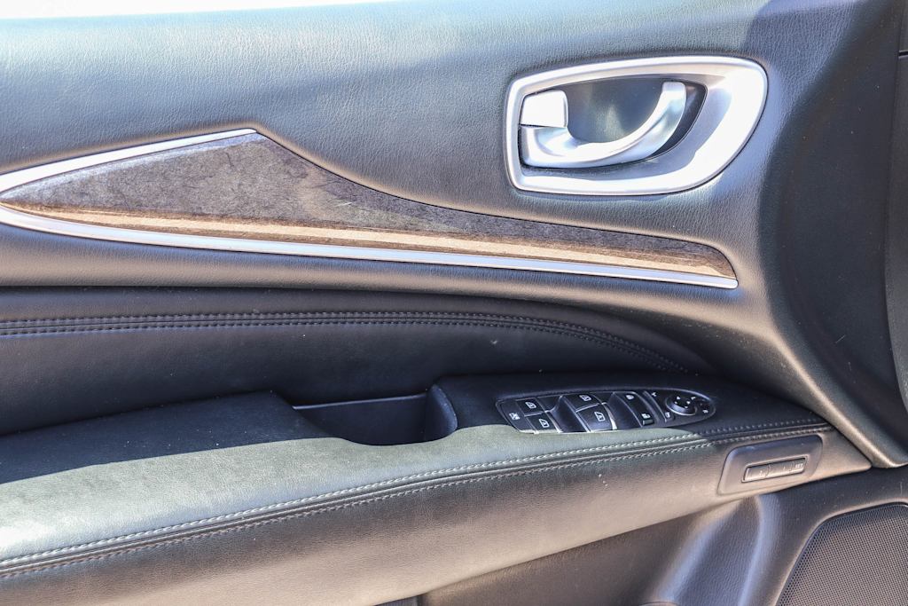 Thumbnail: 2013 INFINITI JX35 - 23