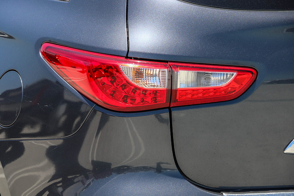Thumbnail: 2013 INFINITI JX35 - 18