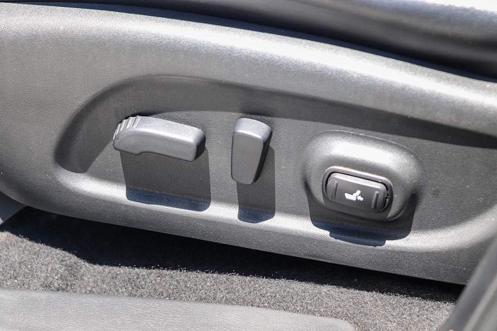 Thumbnail: 2013 INFINITI JX35 - 22