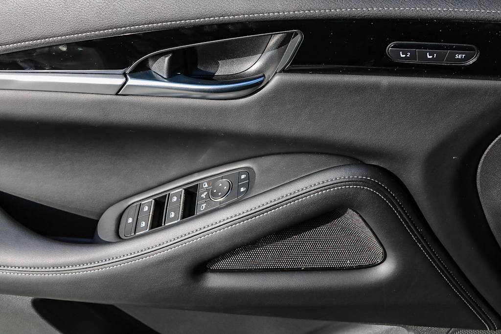2025 INFINITI QX60 Pure 25