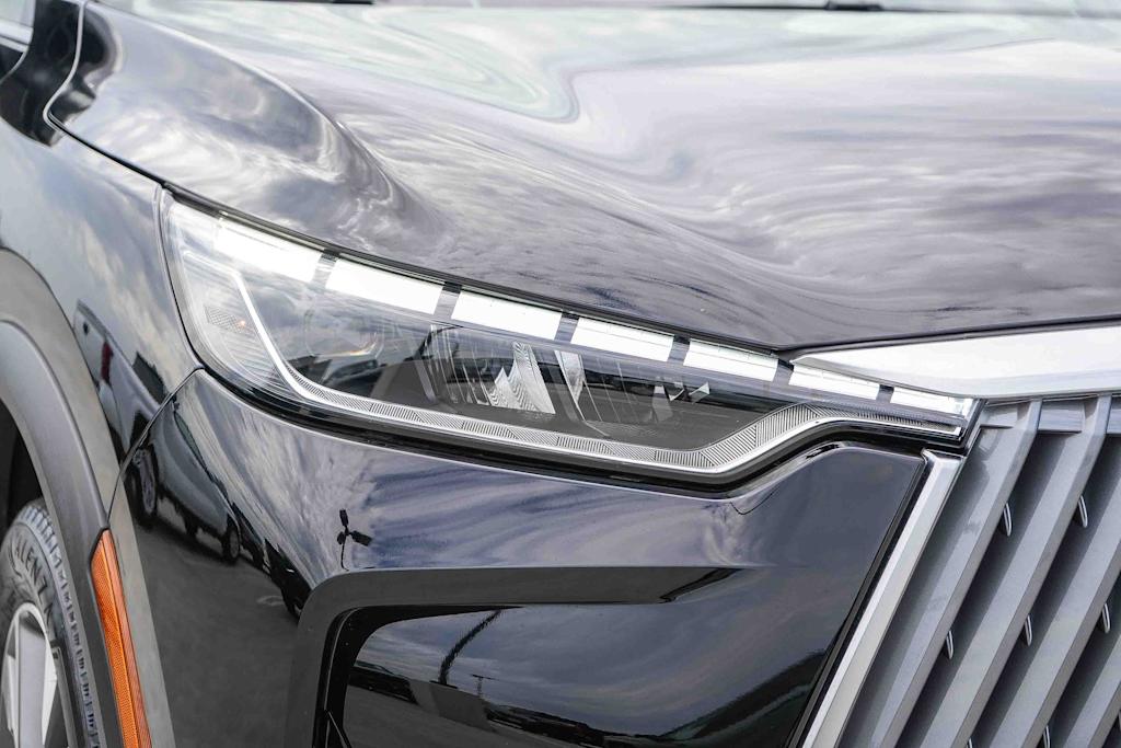 Thumbnail: 2026 INFINITI QX60 - 17