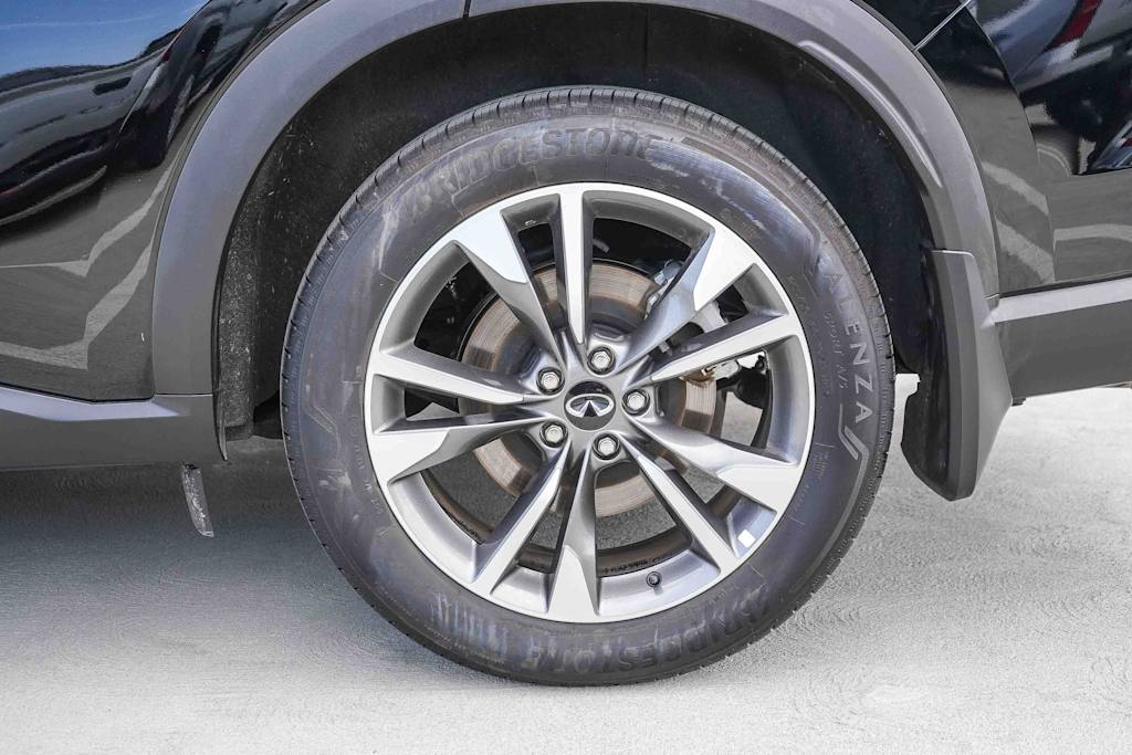 Thumbnail: 2026 INFINITI QX60 - 5