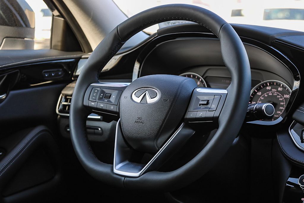2025 INFINITI QX60 Pure 8