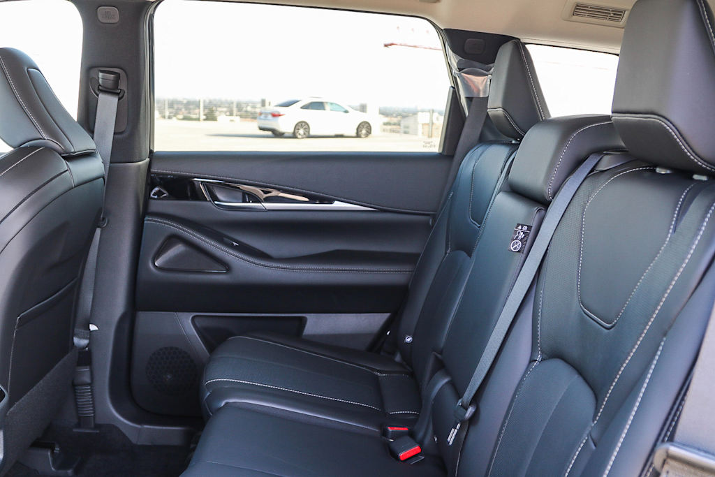 2025 INFINITI QX60 Pure 11