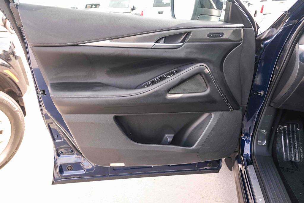 Thumbnail: 2026 INFINITI QX60 - 26