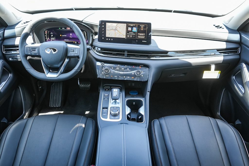 Thumbnail: 2027 INFINITI QX60 - 2
