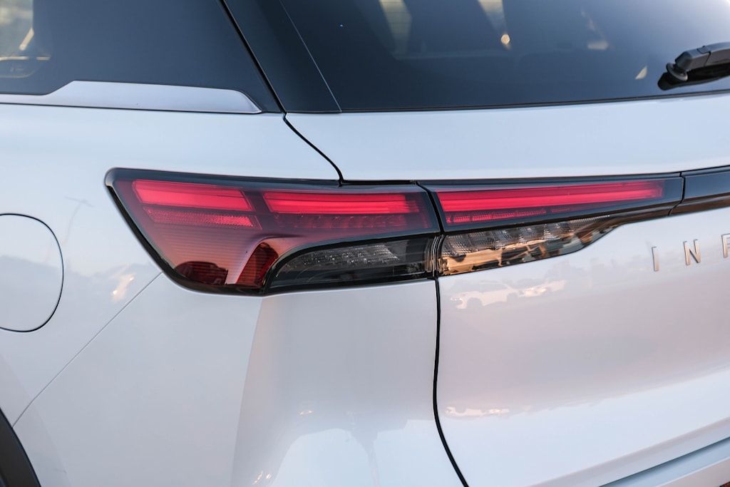 Thumbnail: 2026 INFINITI QX60 - 21