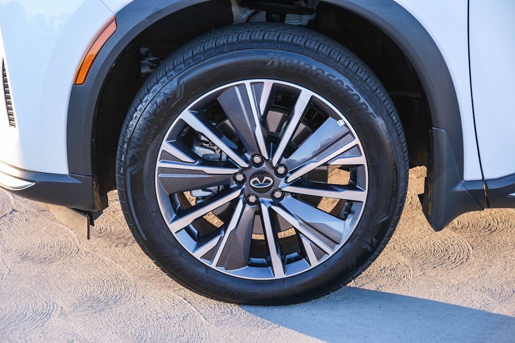Thumbnail: 2026 INFINITI QX60 - 23