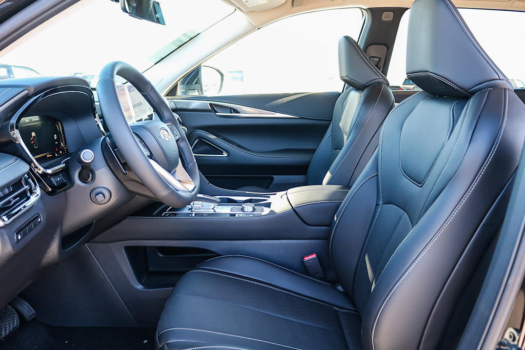 2026 INFINITI QX60 LUXE - Photo 9