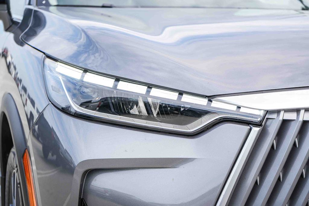 Thumbnail: 2026 INFINITI QX60 - 17