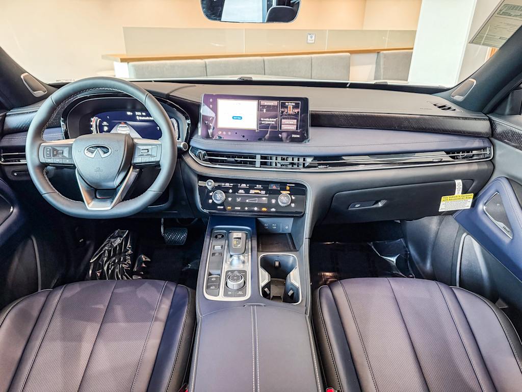 Thumbnail: 2026 INFINITI QX60 - 2