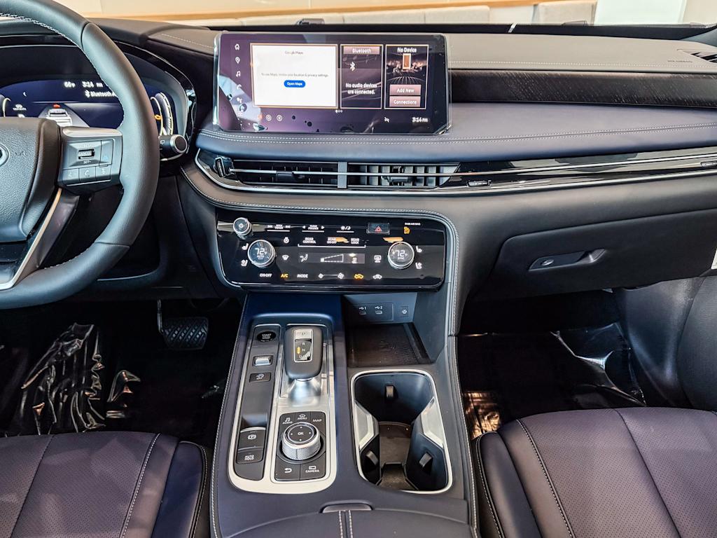 Thumbnail: 2026 INFINITI QX60 - 8