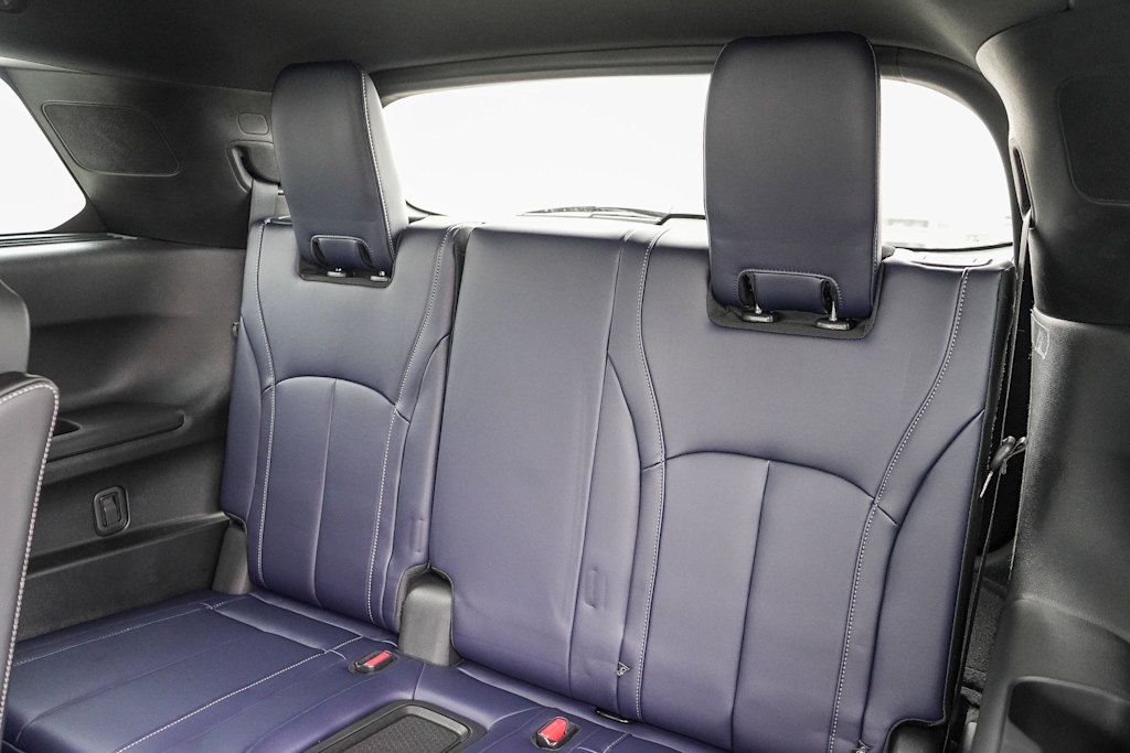 Thumbnail: 2026 INFINITI QX60 - 24