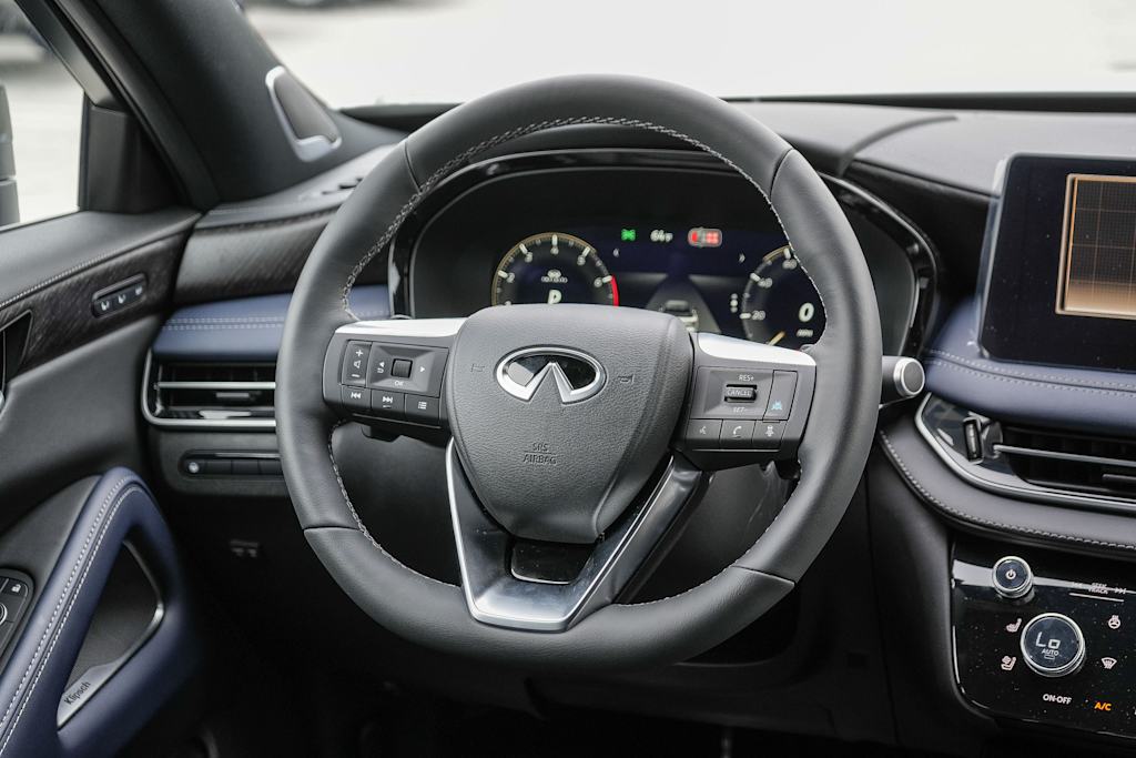 Thumbnail: 2026 INFINITI QX60 - 11