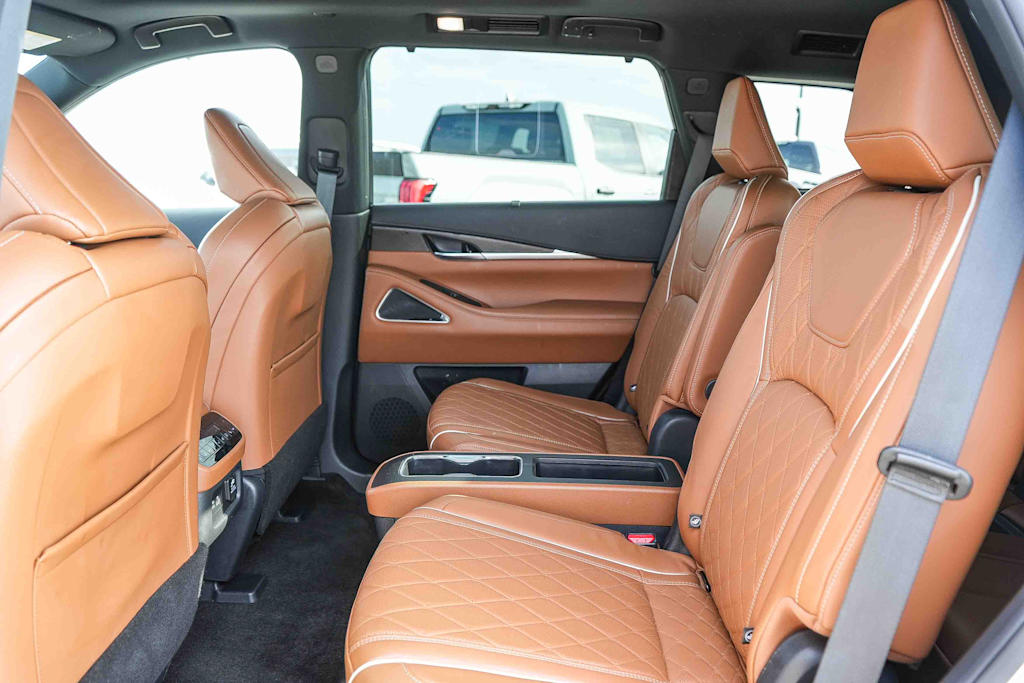 Thumbnail: 2025 INFINITI QX60 - 10