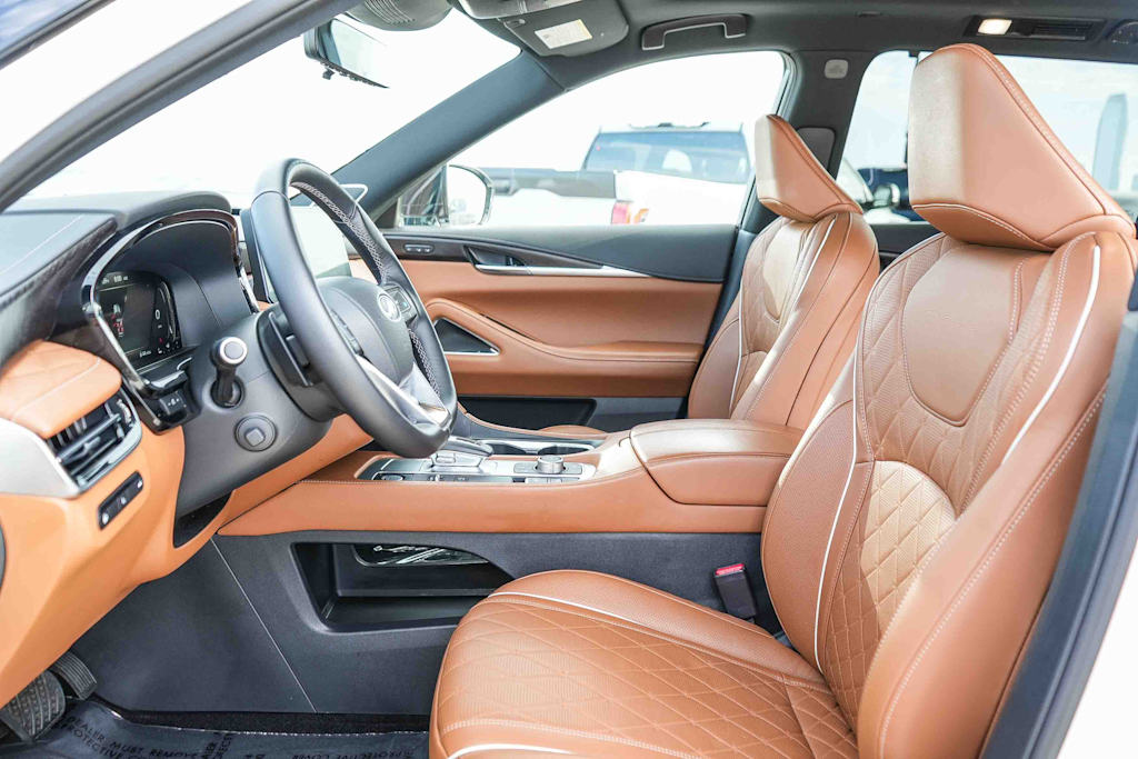 Thumbnail: 2025 INFINITI QX60 - 9