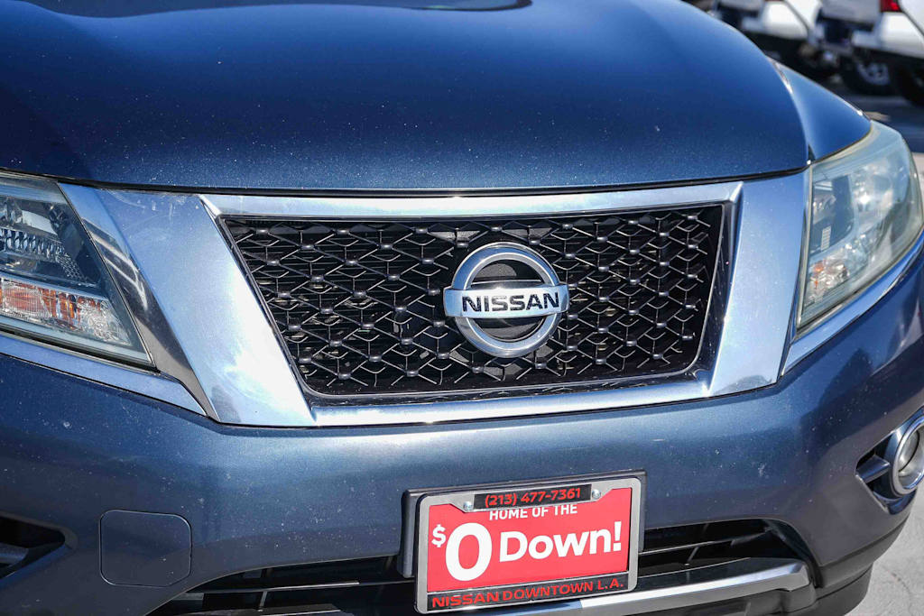 Thumbnail: 2015 Nissan Pathfinder - 19