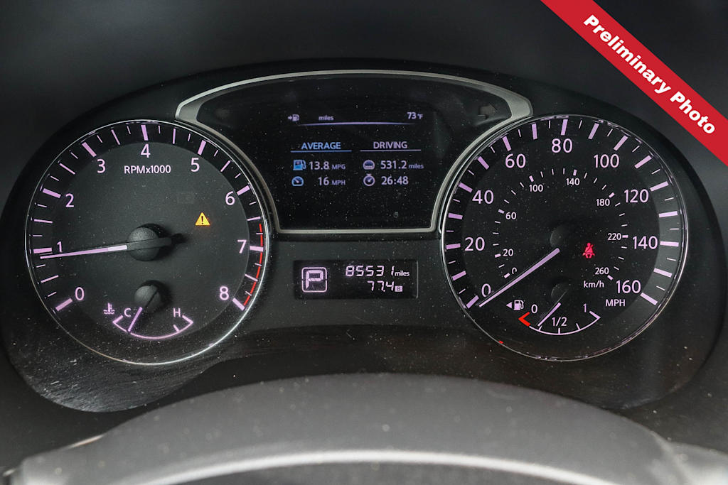 Thumbnail: 2013 Nissan Pathfinder - 11