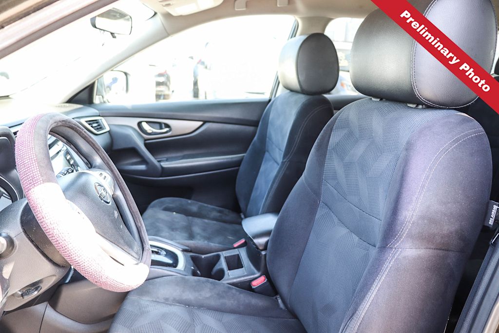Thumbnail: 2015 Nissan Rogue - 7