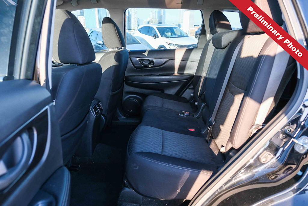Thumbnail: 2020 Nissan Rogue - 9