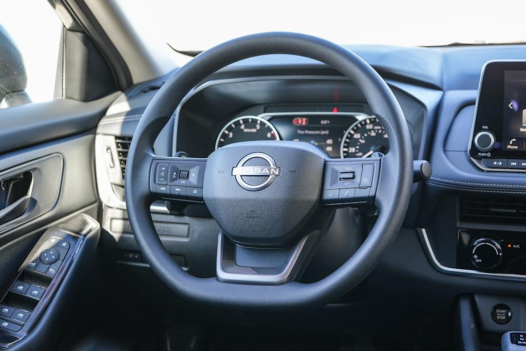 Thumbnail: 2026 Nissan Rogue - 12