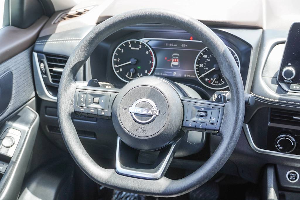 Image 9 of 2023 Nissan Rogue