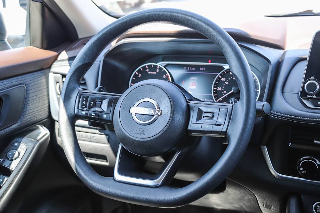 Thumbnail: 2023 Nissan Rogue - 8