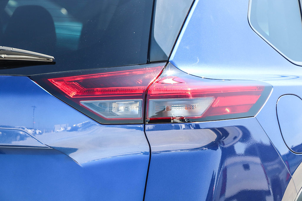 Thumbnail: 2023 Nissan Rogue - 21