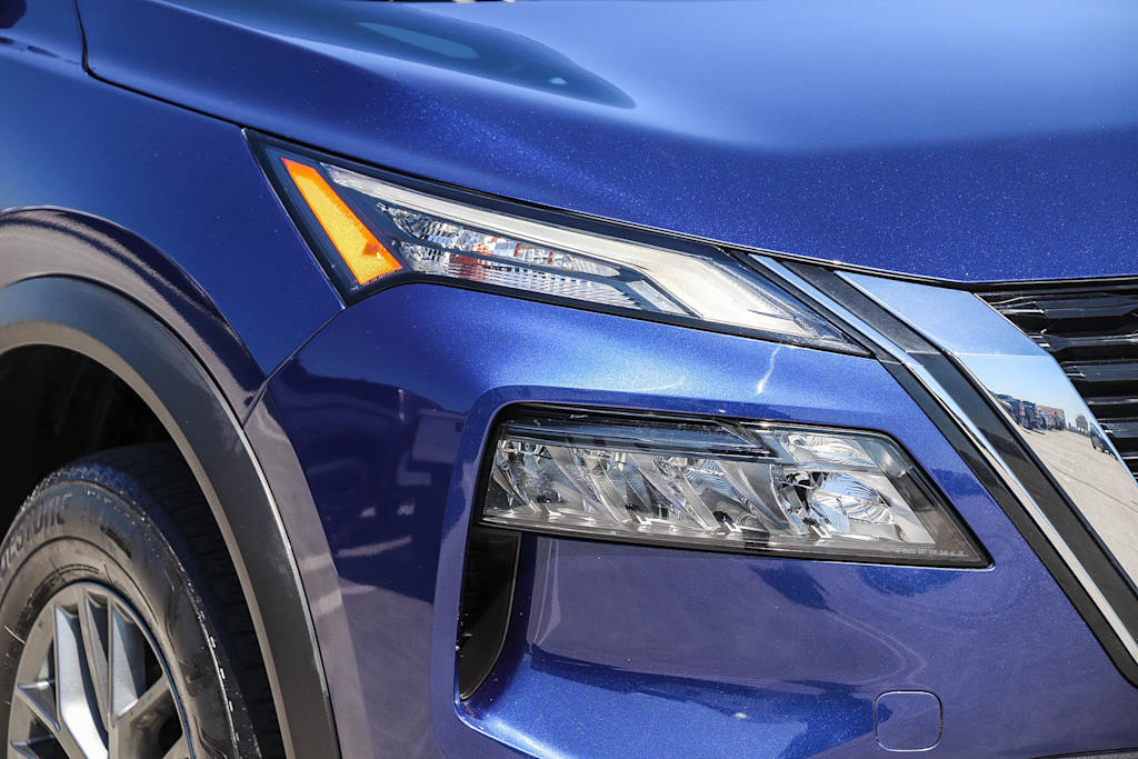 Thumbnail: 2023 Nissan Rogue - 18