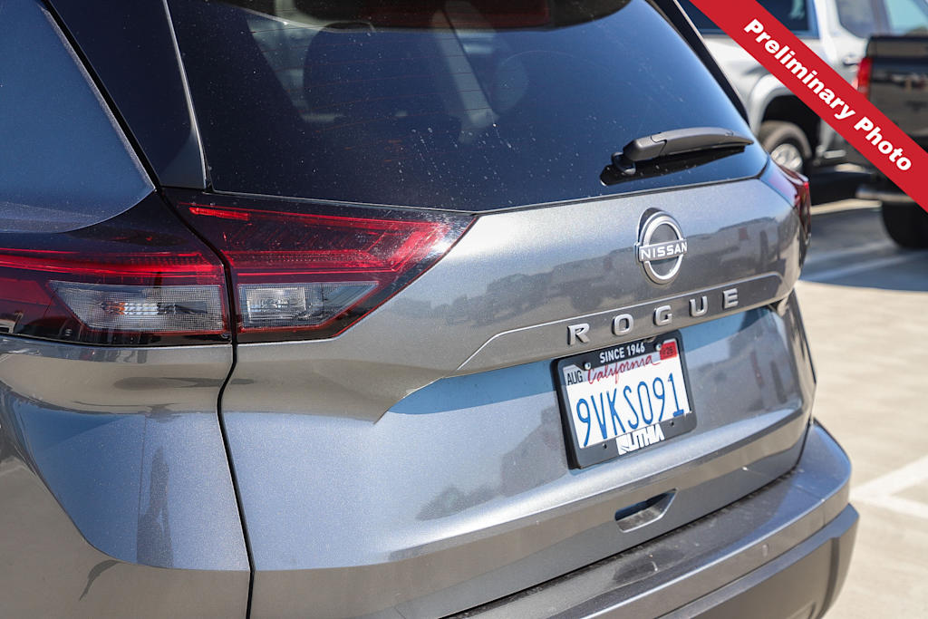 Thumbnail: 2025 Nissan Rogue - 16