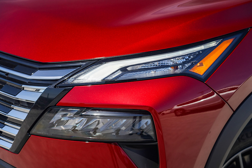 Thumbnail: 2025 Nissan Rogue - 16
