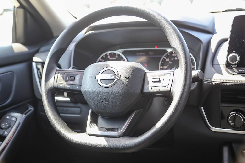 Thumbnail: 2025 Nissan Rogue - 8